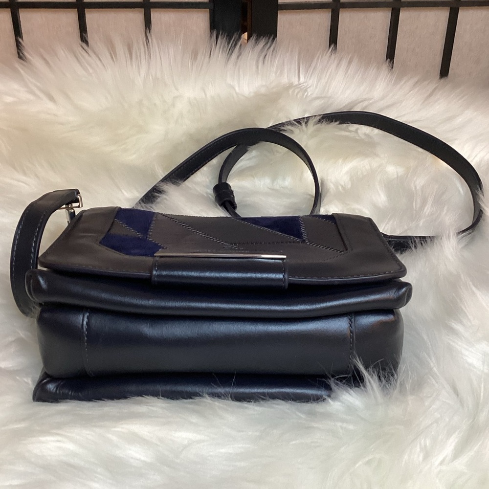 Stuart Weitzman Navy Blue Leather And Suede Patchwork Crossbody Purse - Picture 4 of 7